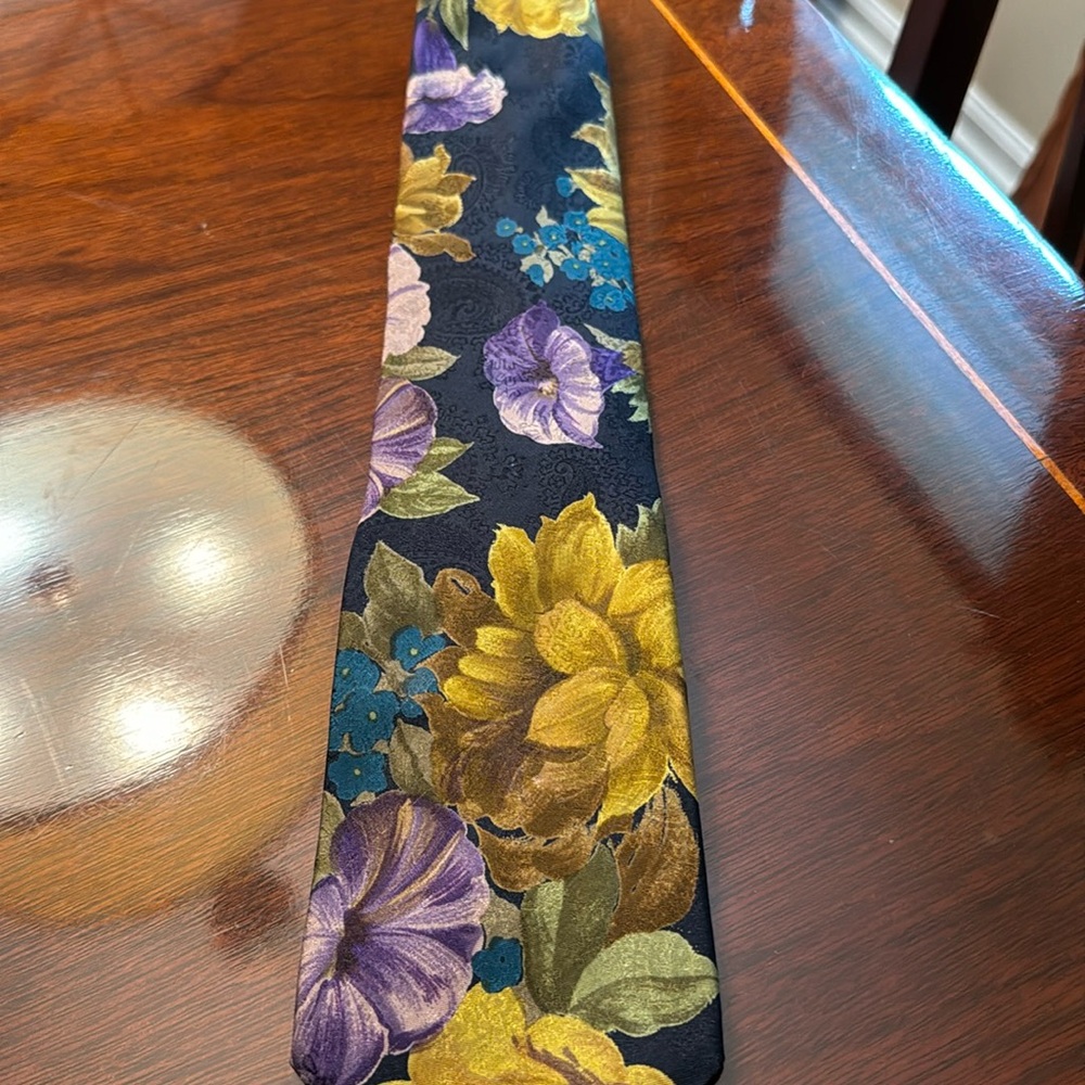 Ermenegildo Zegna silk tie